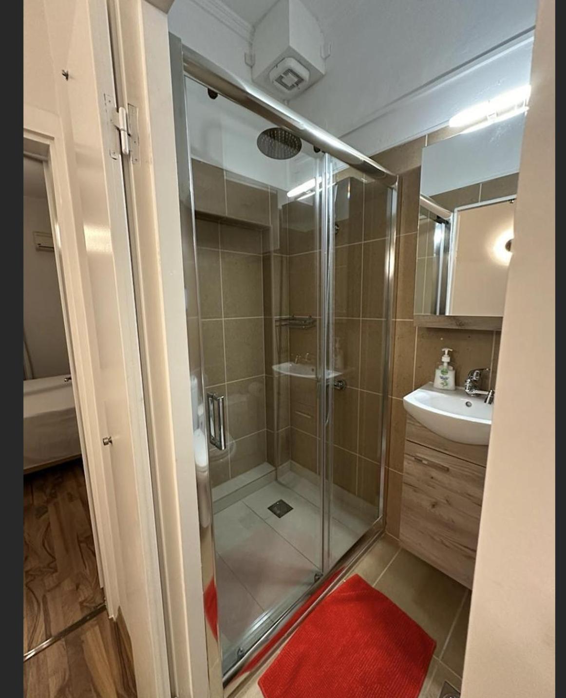 Modern Cozy Central Flat Patras Ngoại thất bức ảnh